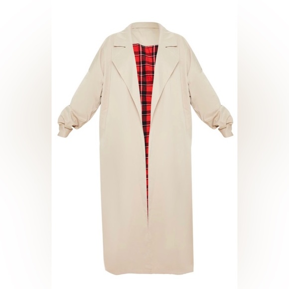 Pretty Little Thing: Plus Stone Contrast Panel Trench Coat - Picture 3 of 3